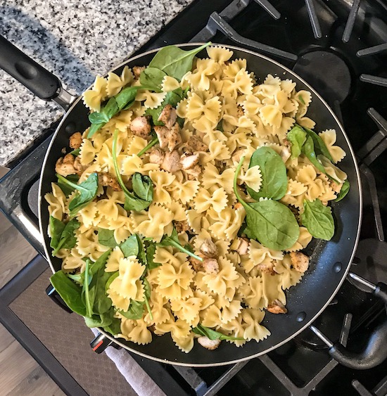 chicken-pasta-spinach-skillet