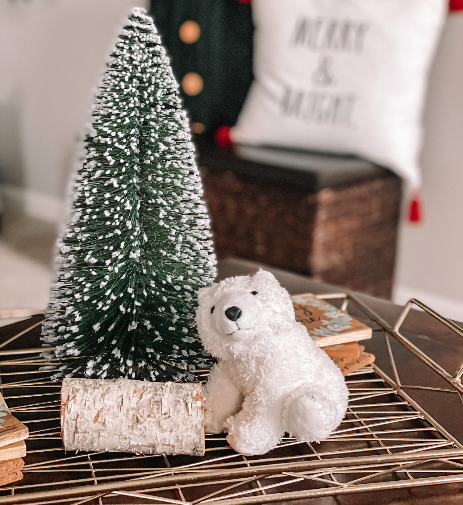 Christmas Home Decor Inspiration and Shopping