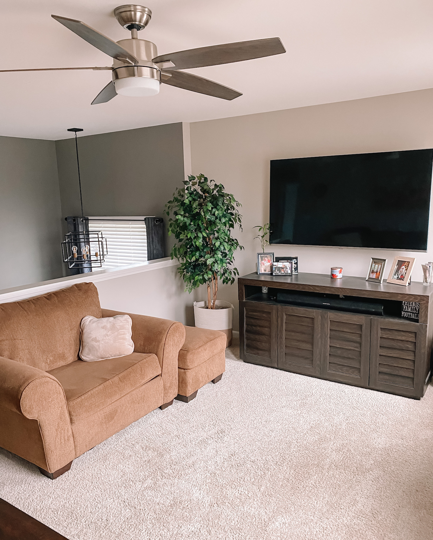 Loft Decor Upstairs Living Room