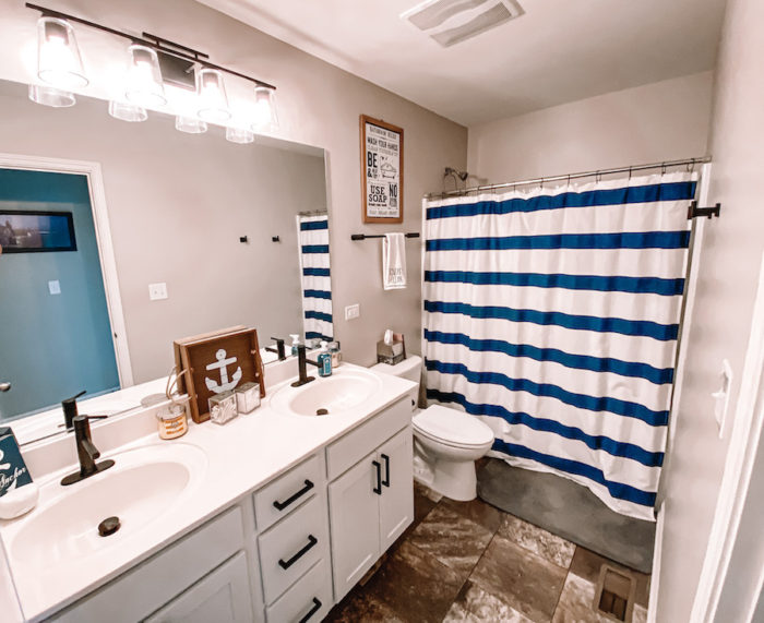 Decorating a Boho Farmhouse Bathroom ??? Ashley Burk Home + Lifestyle