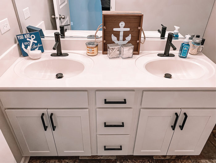 Decorating a Boho Farmhouse Bathroom ??? Ashley Burk Home + Lifestyle